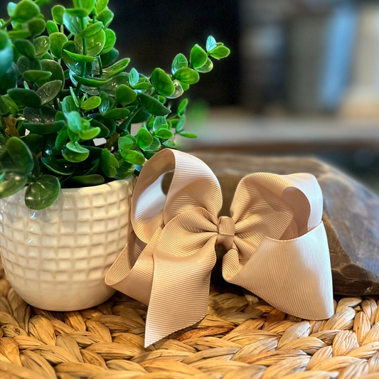 Classic Bow 4.5" - Oatmeal