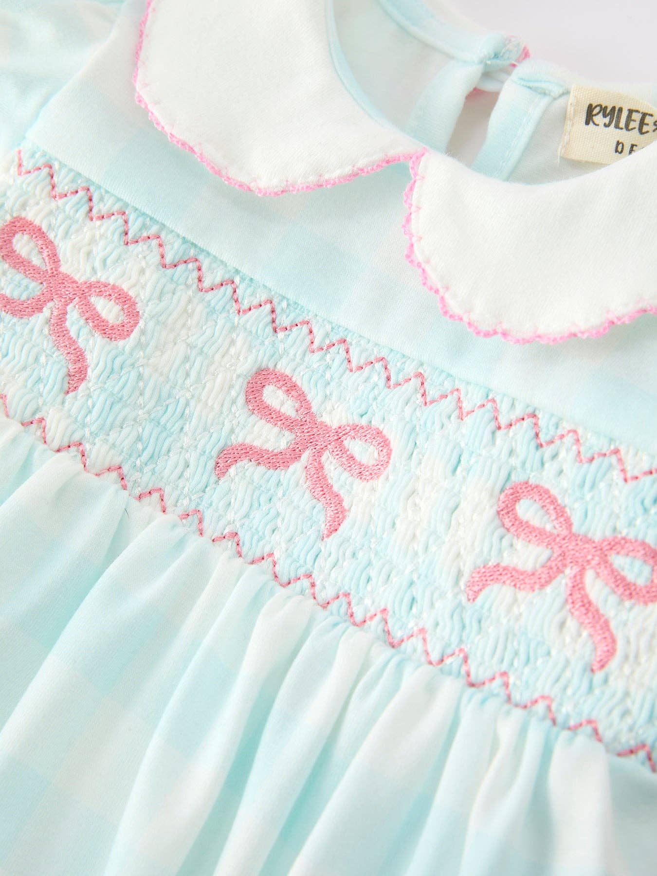 Gingham & Bows Bubble